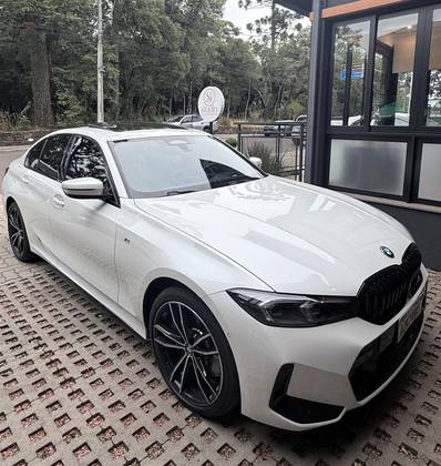 BMW 330e 2.0 16V TURBO HÍBRIDO M SPORT AUTOMÁTICO